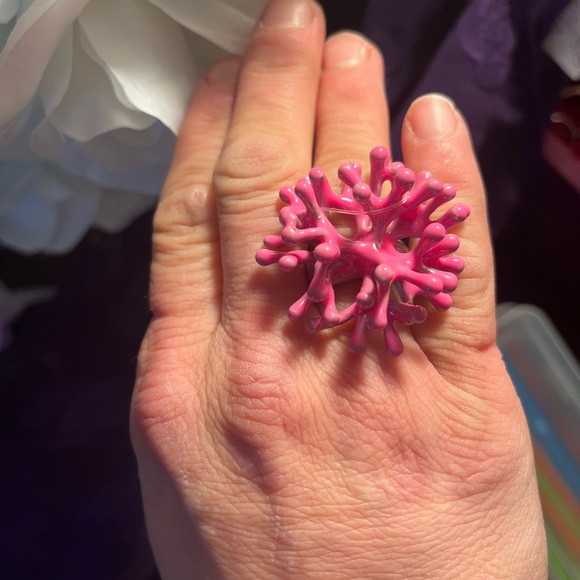 Hot Pink Coral Ring - Picture 2 of 2